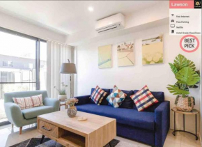 Modern & Quiet 2BR Townhouse with Free Parking